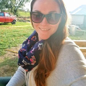 Meet your Posher, Brenna